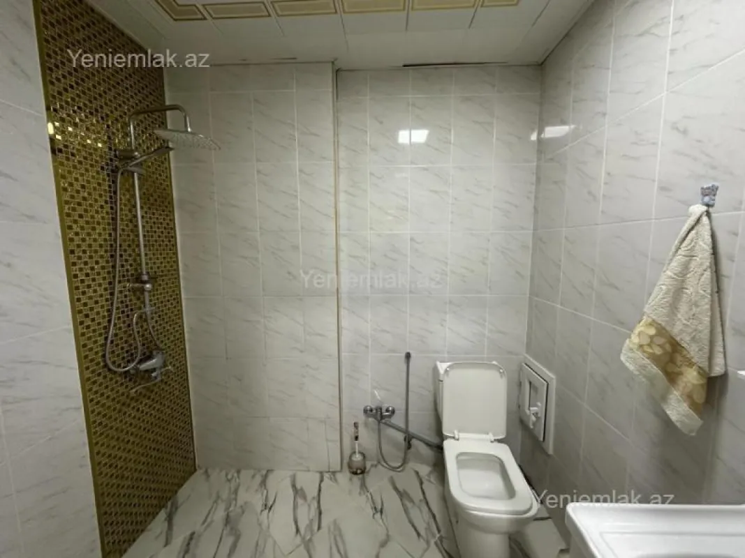 Satılır 2 otaqlı yeni tikili 70 m²