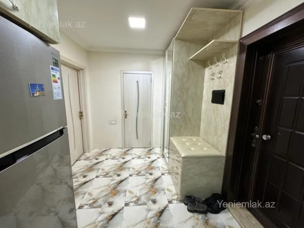 Satılır 2 otaqlı yeni tikili 70 m²