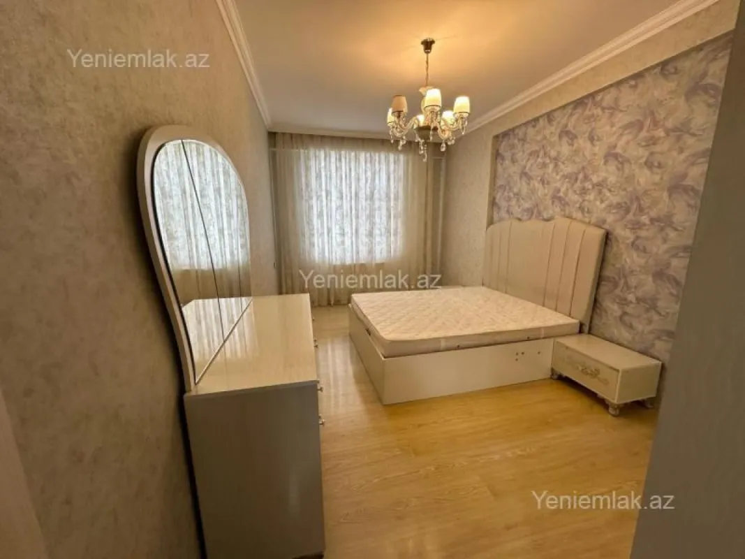 Satılır 2 otaqlı yeni tikili 70 m²