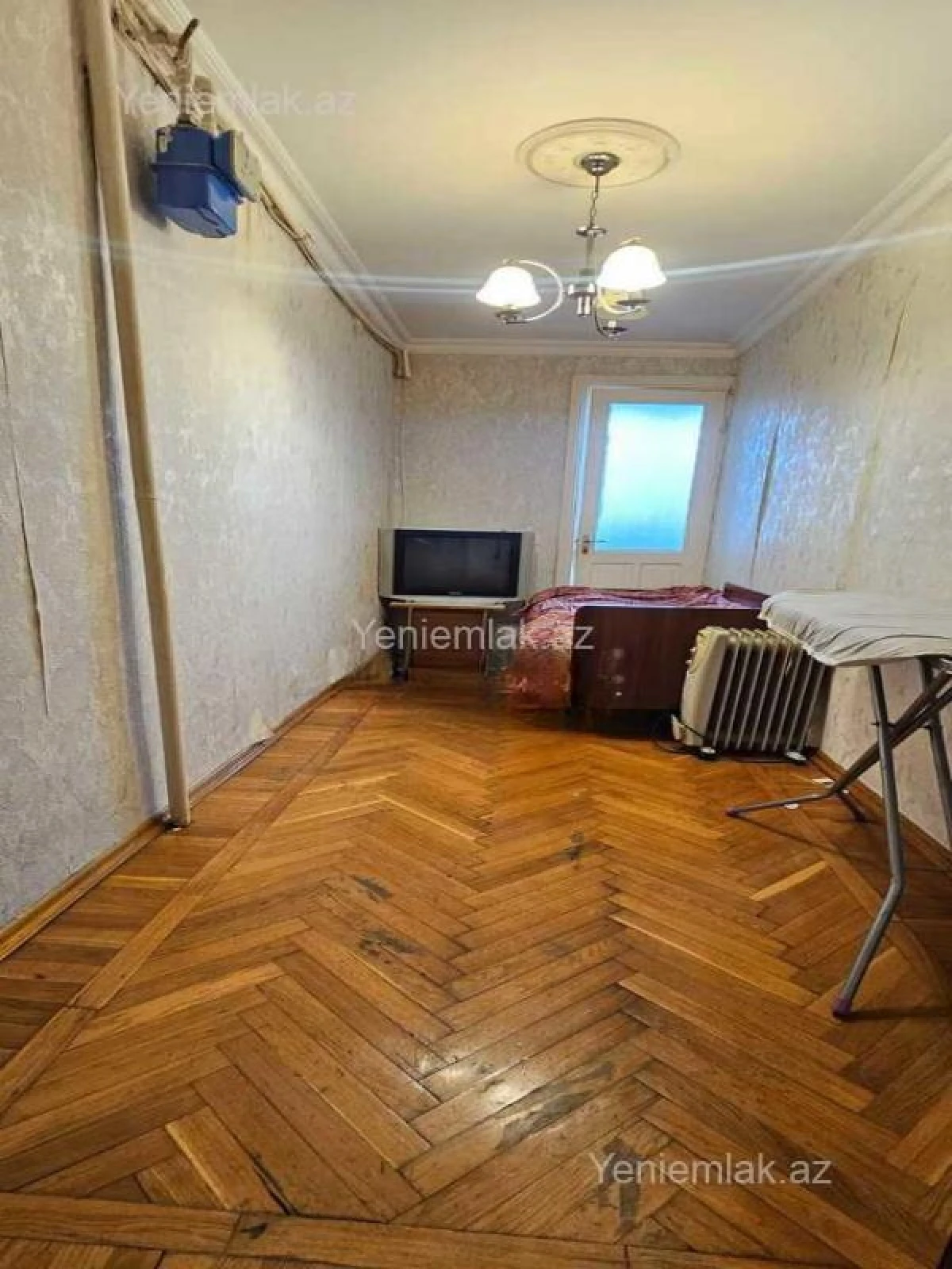 Satılır 4 otaqlı köhnə tikili 73 m²