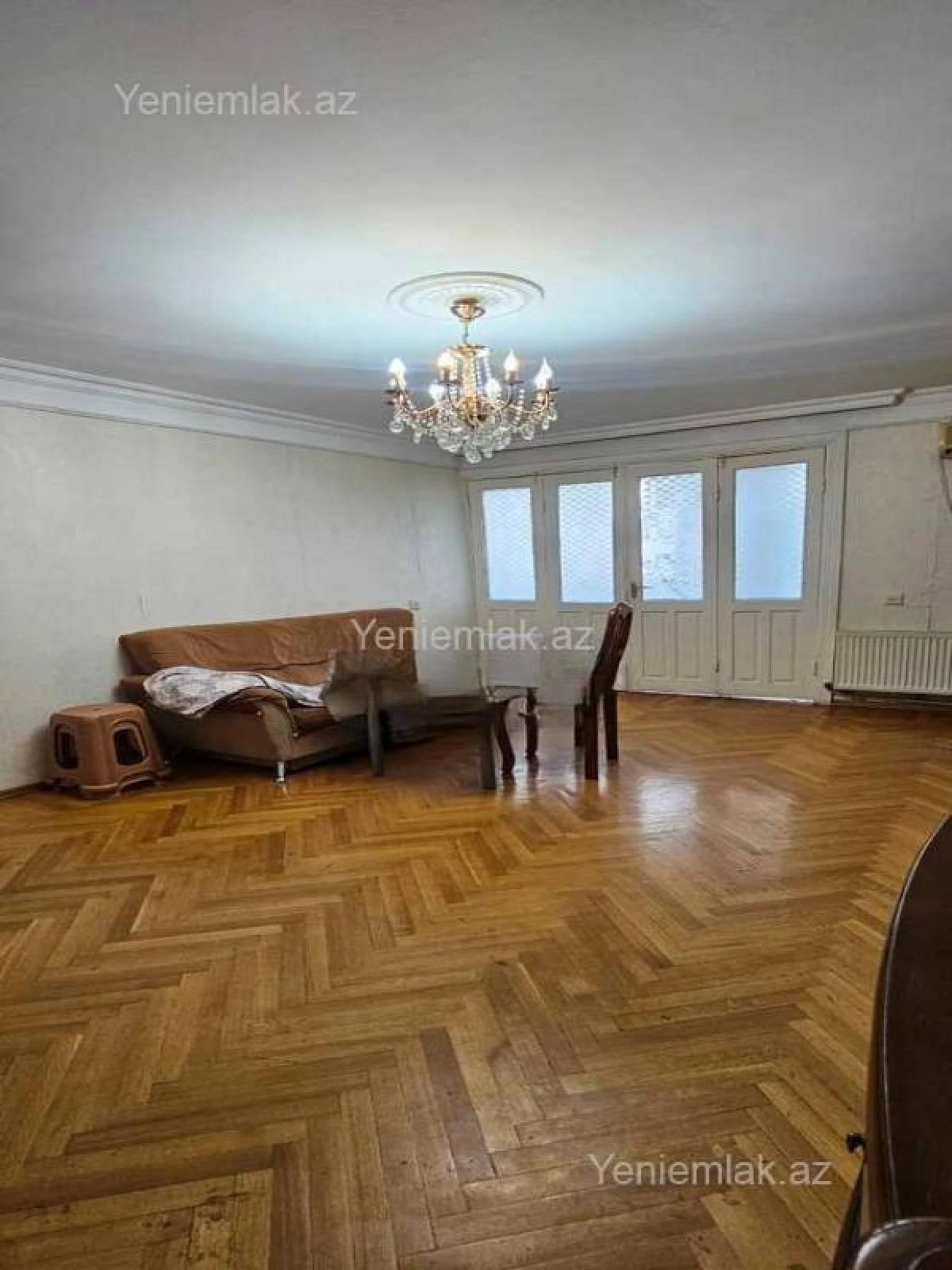 Satılır 4 otaqlı köhnə tikili 73 m²