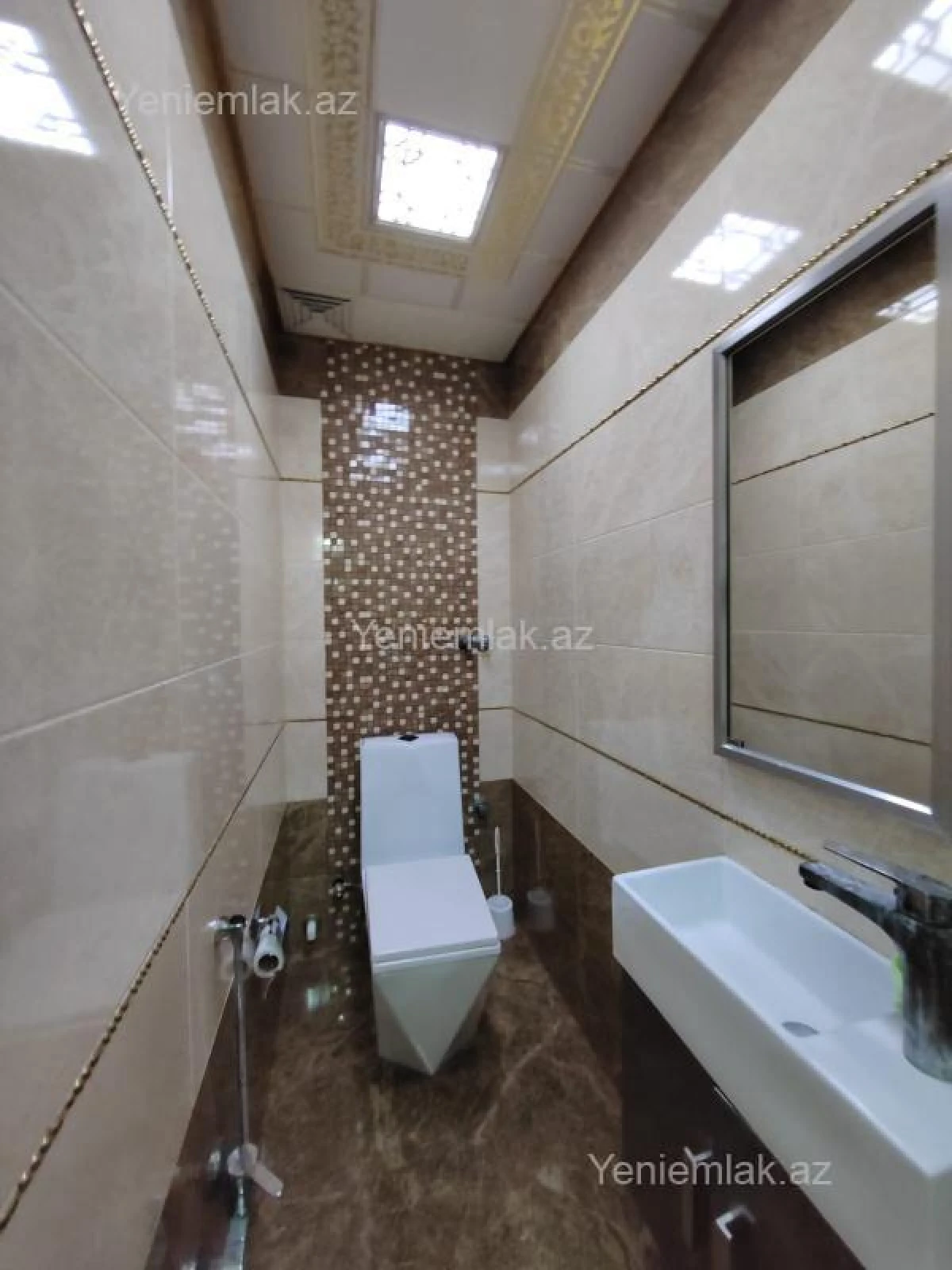 Satılır 1 otaqlı yeni tikili 60 m²