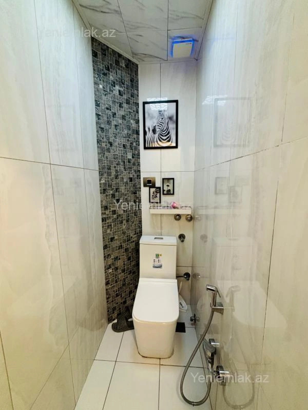 Satılır 3 otaqlı köhnə tikili 100 m²