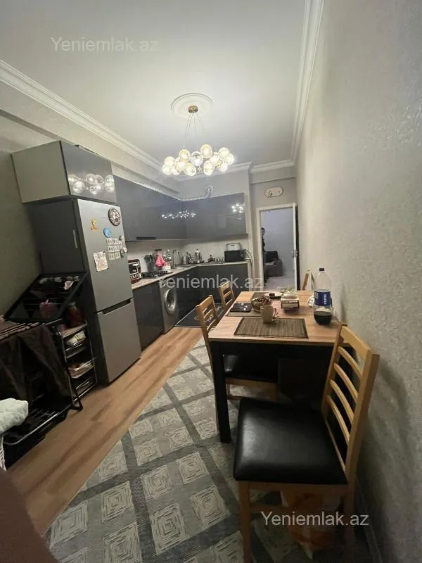 Satılır 2 otaqlı yeni tikili 73 m²