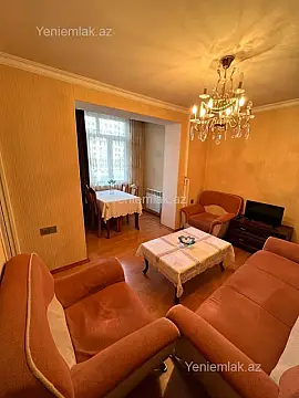 Satılır 2 otaqlı köhnə tikili 45 m²