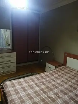 Satılır 3 otaqlı köhnə tikili 80 m²