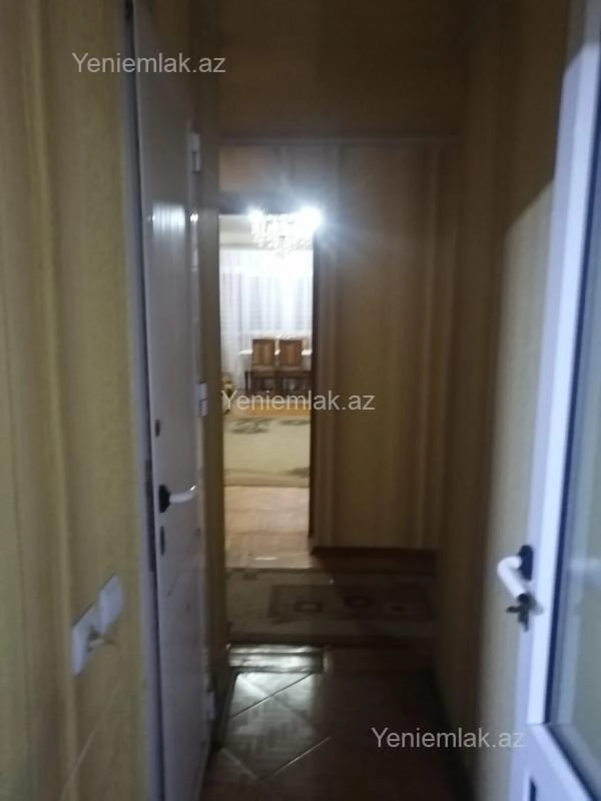 Satılır 3 otaqlı köhnə tikili 80 m²