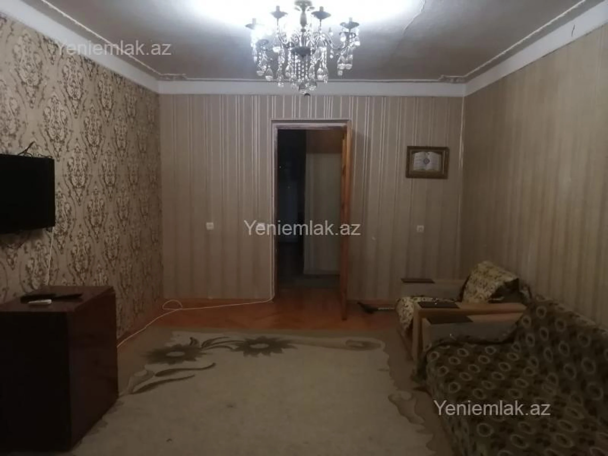 Satılır 3 otaqlı köhnə tikili 80 m²