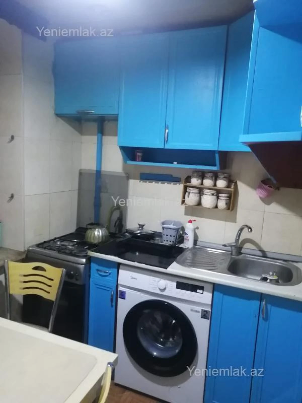 Satılır 3 otaqlı köhnə tikili 80 m²