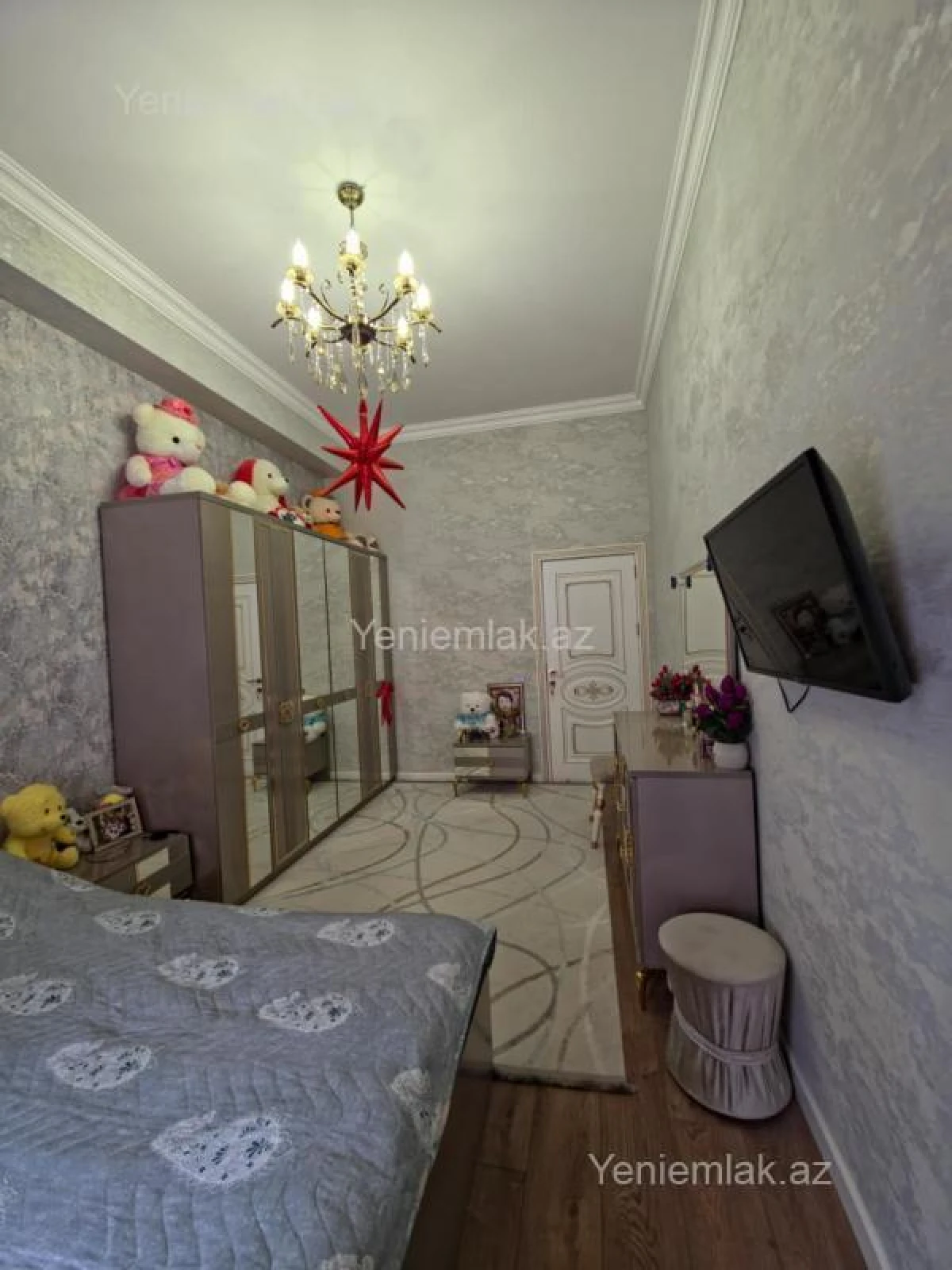 Satılır 3 otaqlı yeni tikili 100 m²