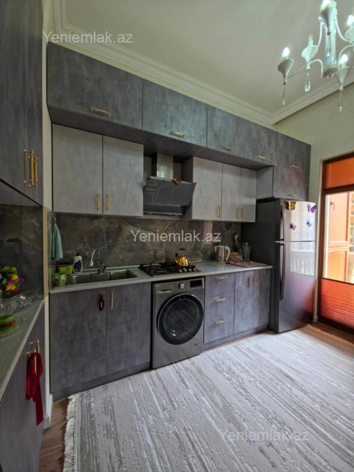 Satılır 3 otaqlı yeni tikili 100 m²