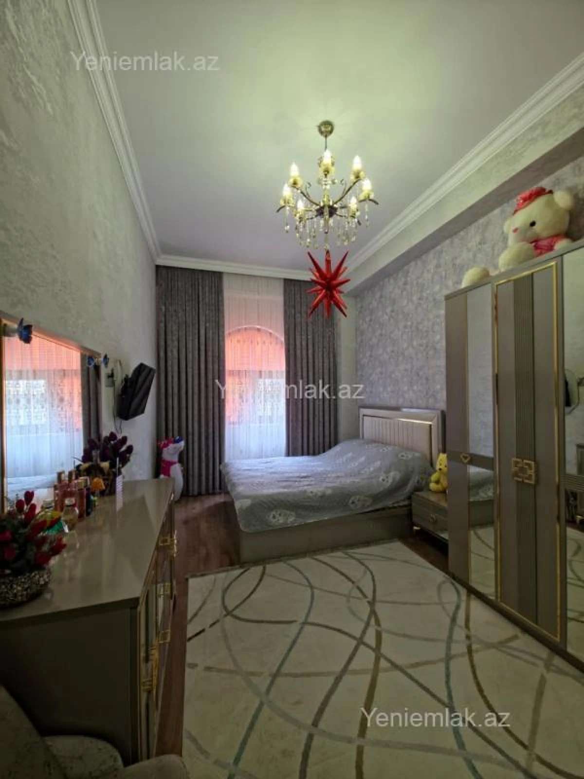 Satılır 3 otaqlı yeni tikili 100 m²