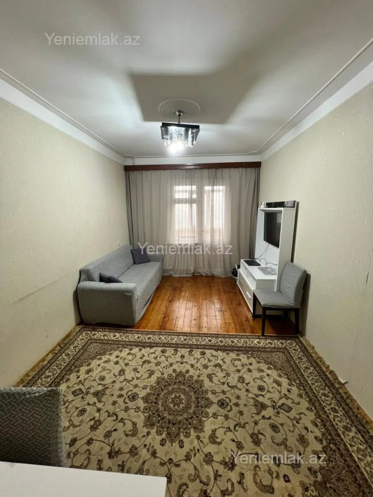 Satılır 3 otaqlı köhnə tikili 90 m²