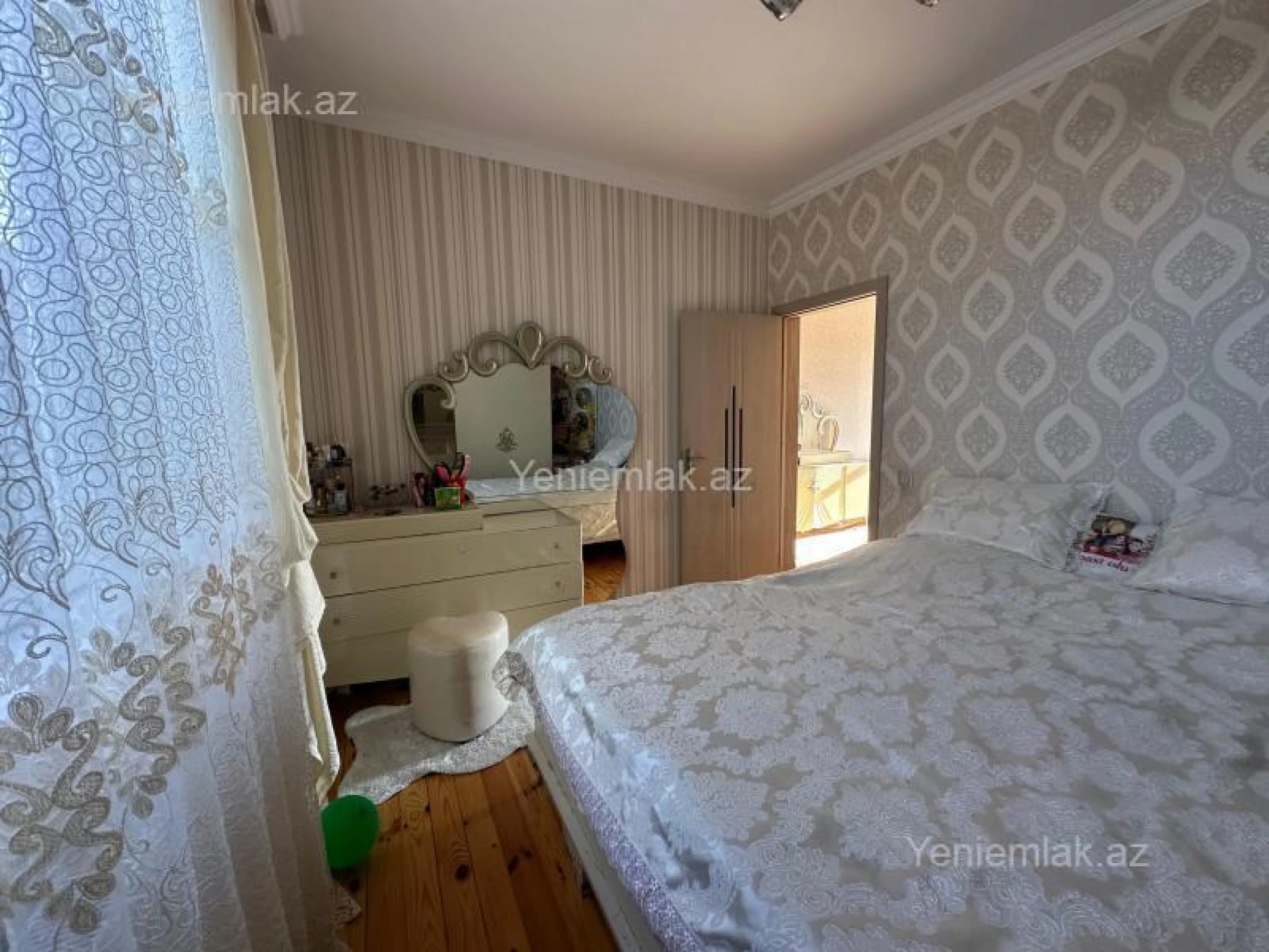 Satılır 3 otaqlı həyət evi 100 m²