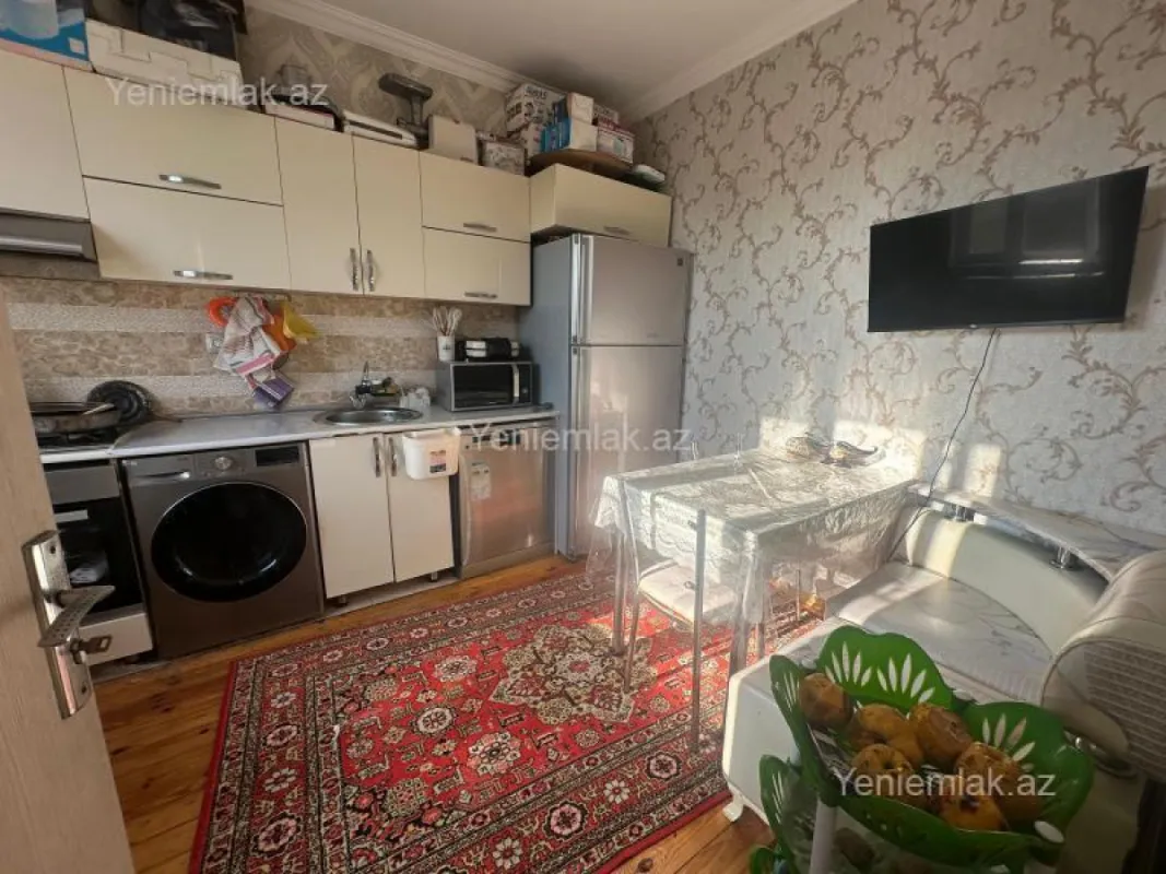 Satılır 3 otaqlı həyət evi 100 m²