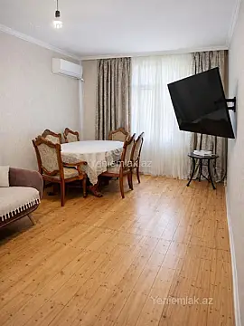 Satılır 3 otaqlı köhnə tikili 85 m² — Bakı, Suraxanı 3 otaq 85.00 m²