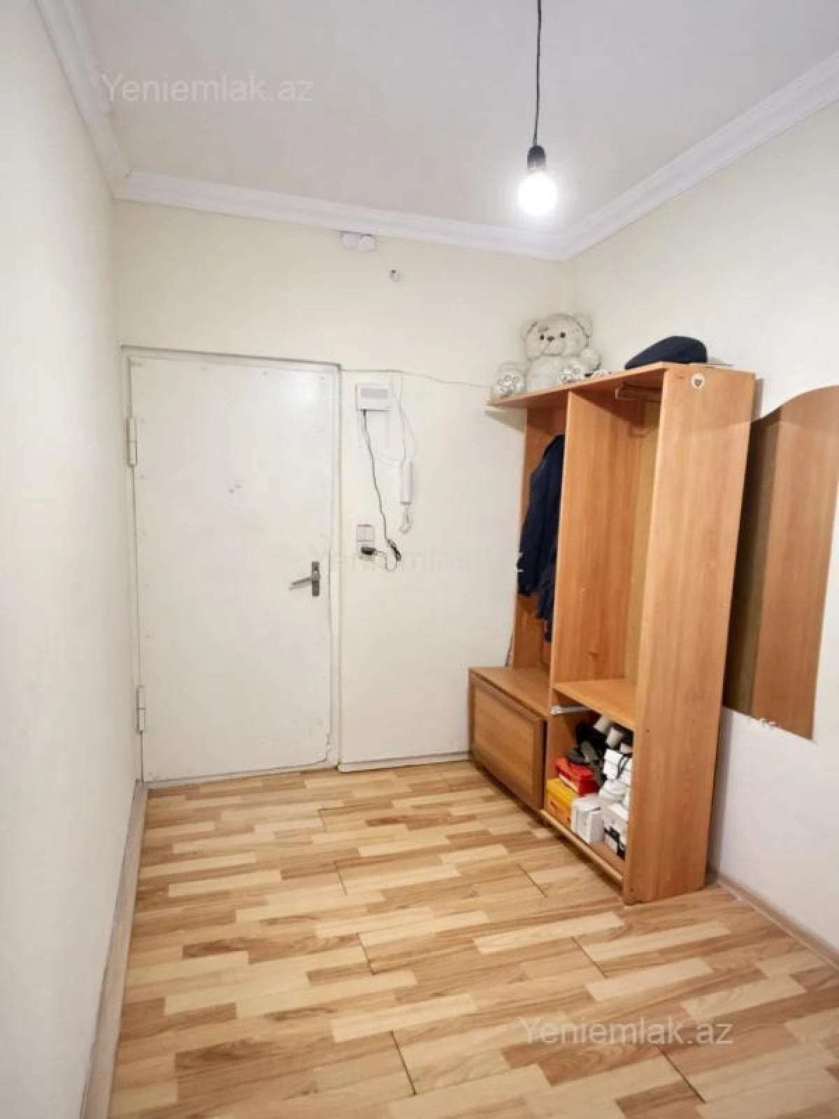 Satılır 3 otaqlı köhnə tikili 85 m²