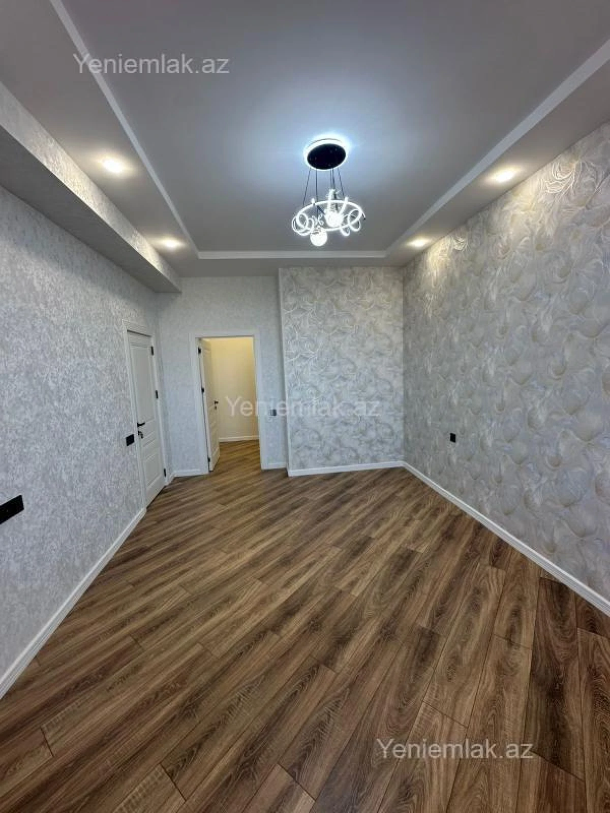 Satılır 3 otaqlı yeni tikili 90 m²
