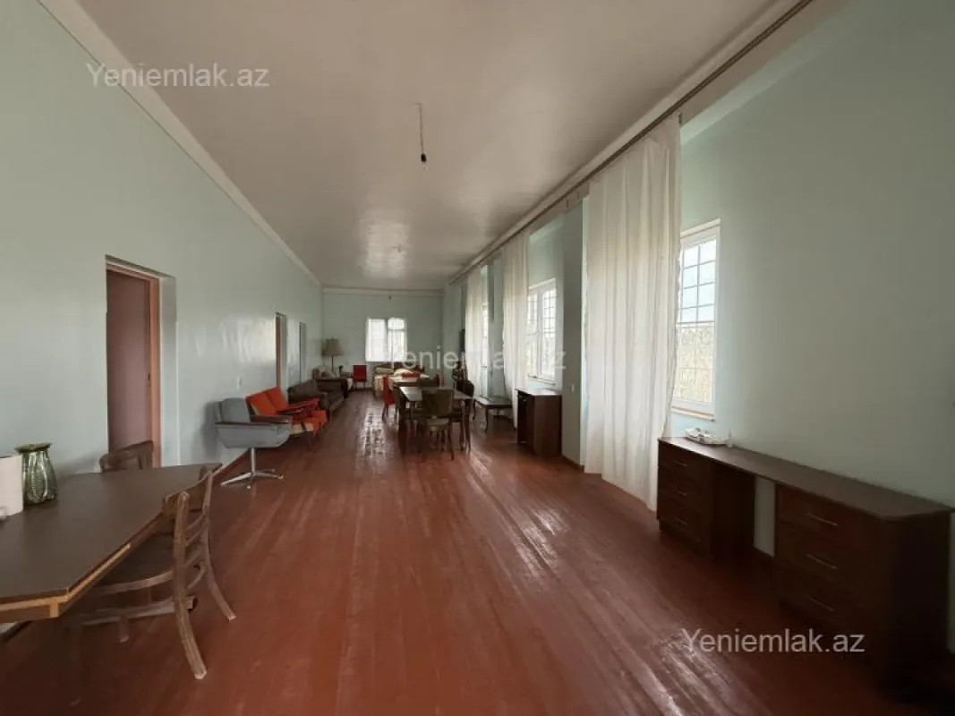 Satılır 4 otaqlı həyət evi 150 m²