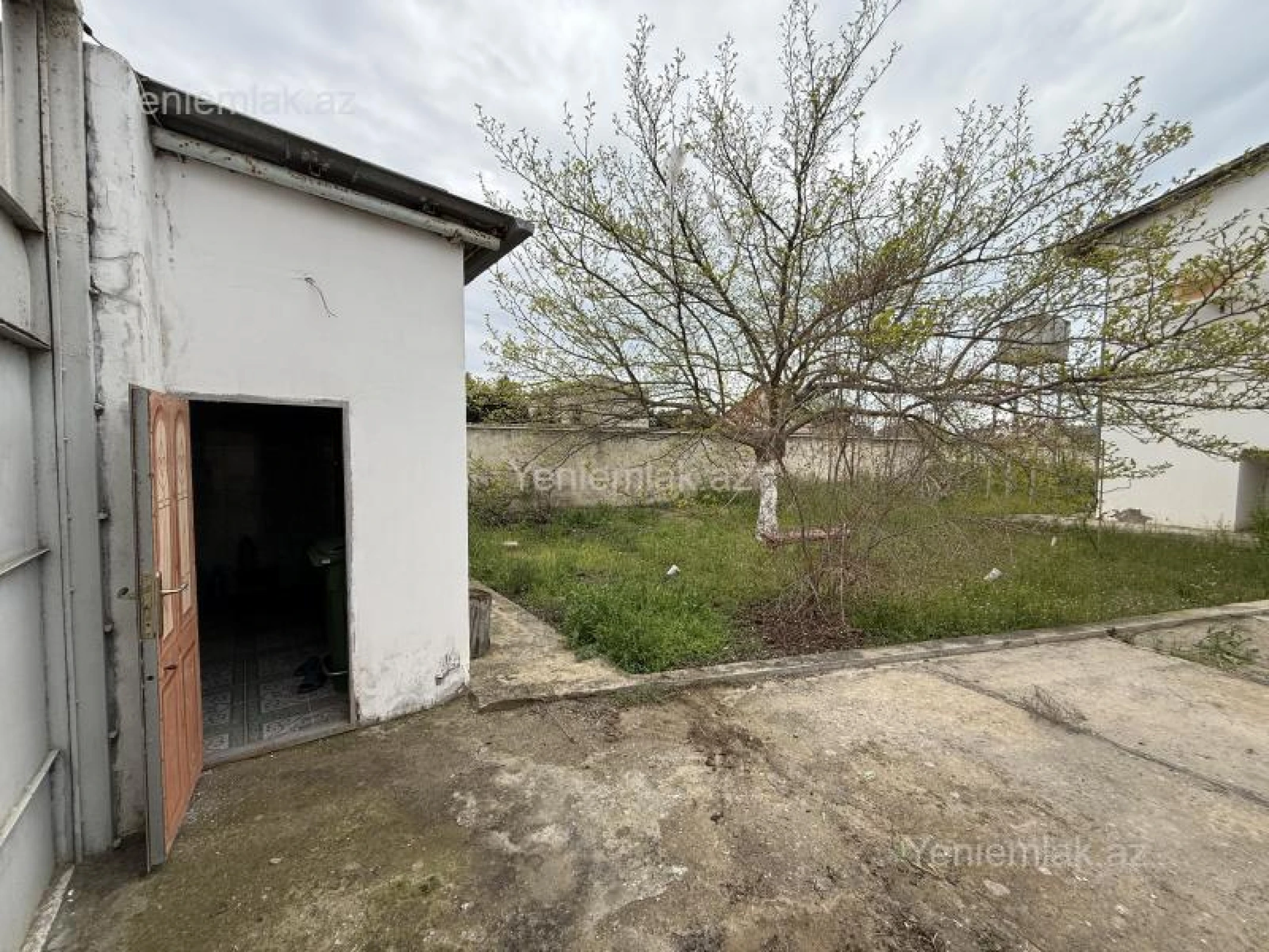 Satılır 4 otaqlı həyət evi 150 m²