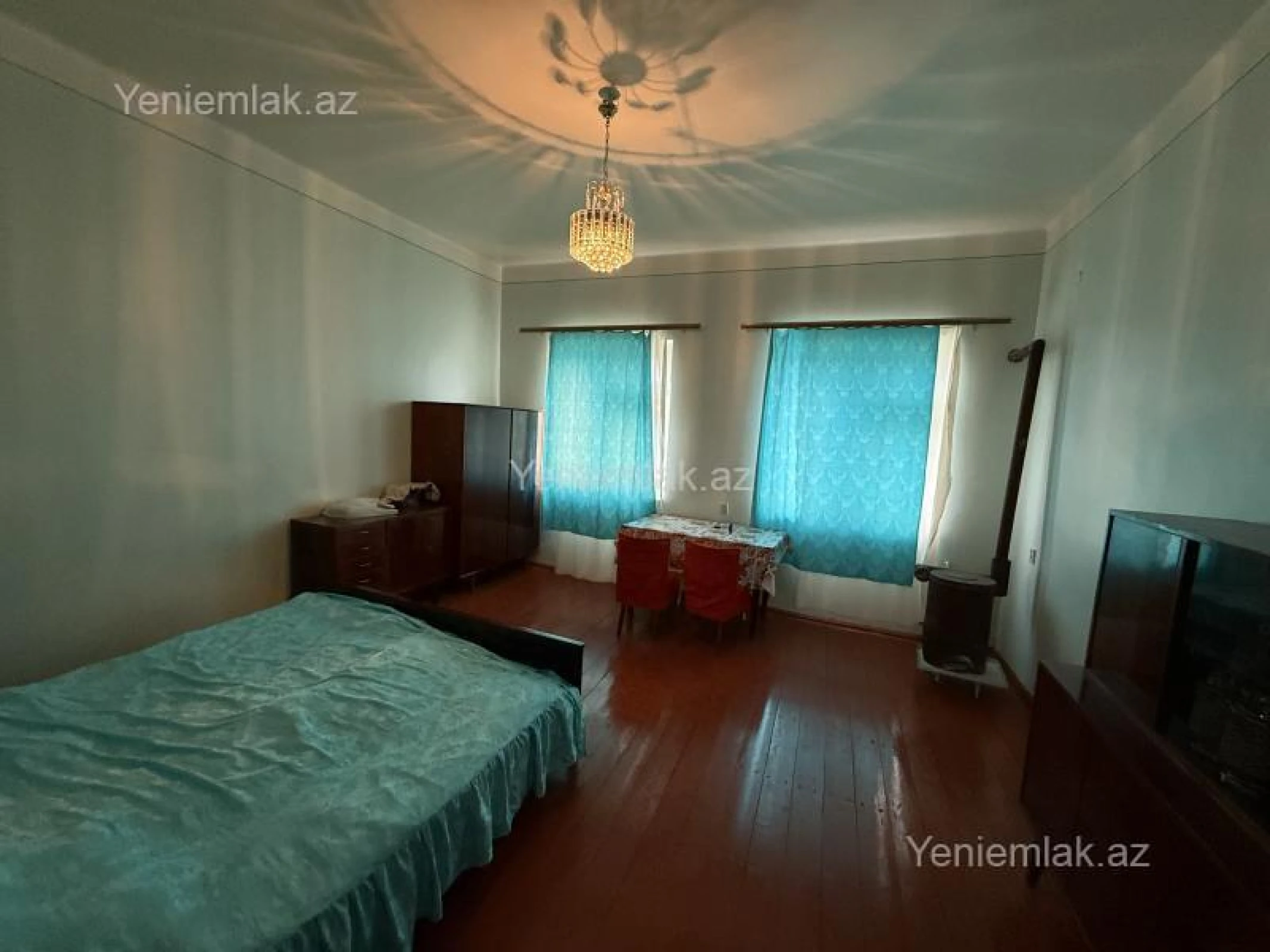 Satılır 4 otaqlı həyət evi 150 m²