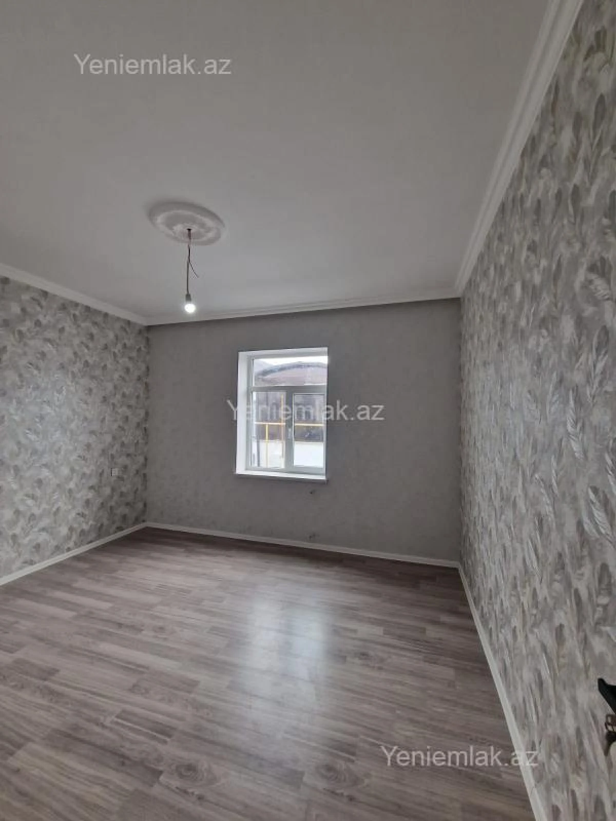 Satılır 3 otaqlı həyət evi 82 m²