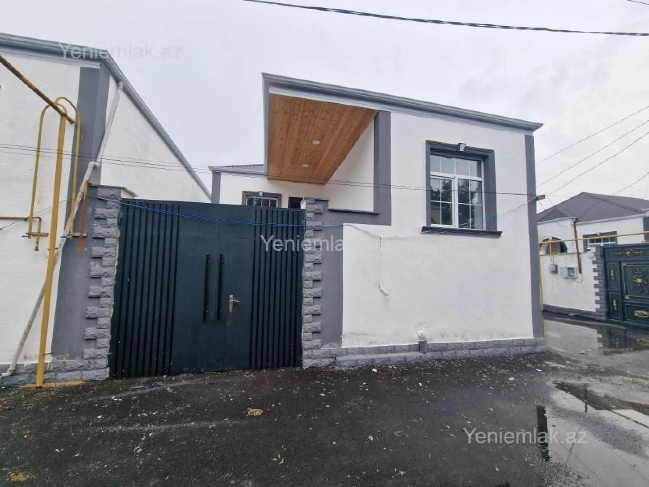 Satılır 3 otaqlı həyət evi 82 m²