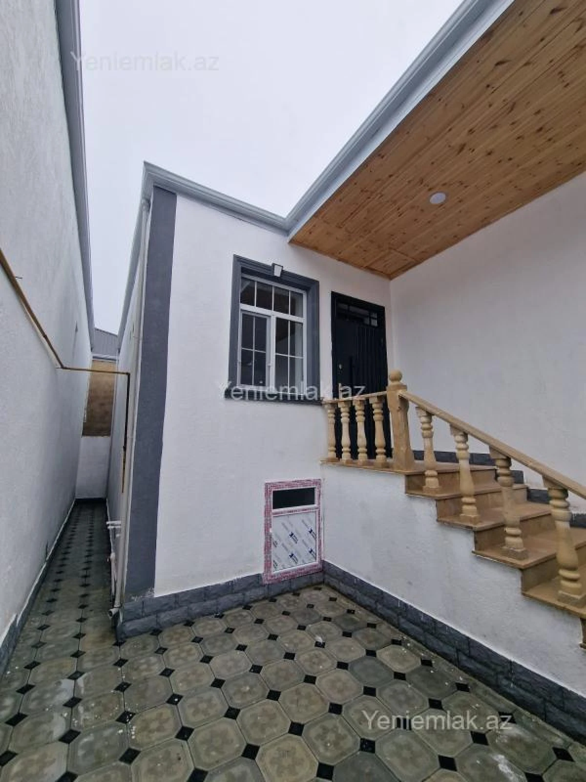 Satılır 3 otaqlı həyət evi 82 m²