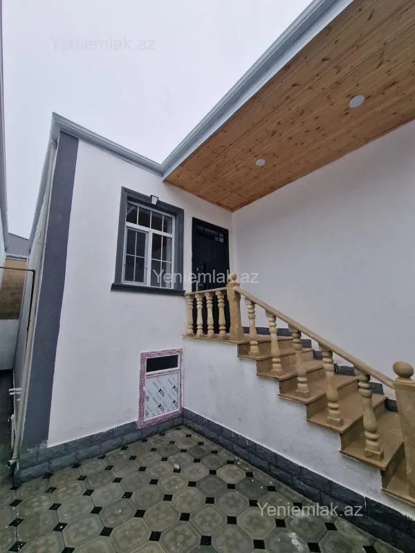 Satılır 3 otaqlı həyət evi 82 m²