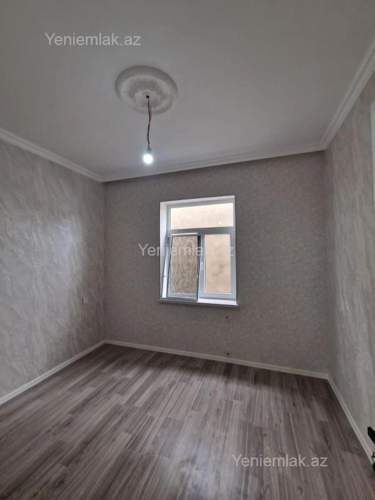 Satılır 3 otaqlı həyət evi 82 m²