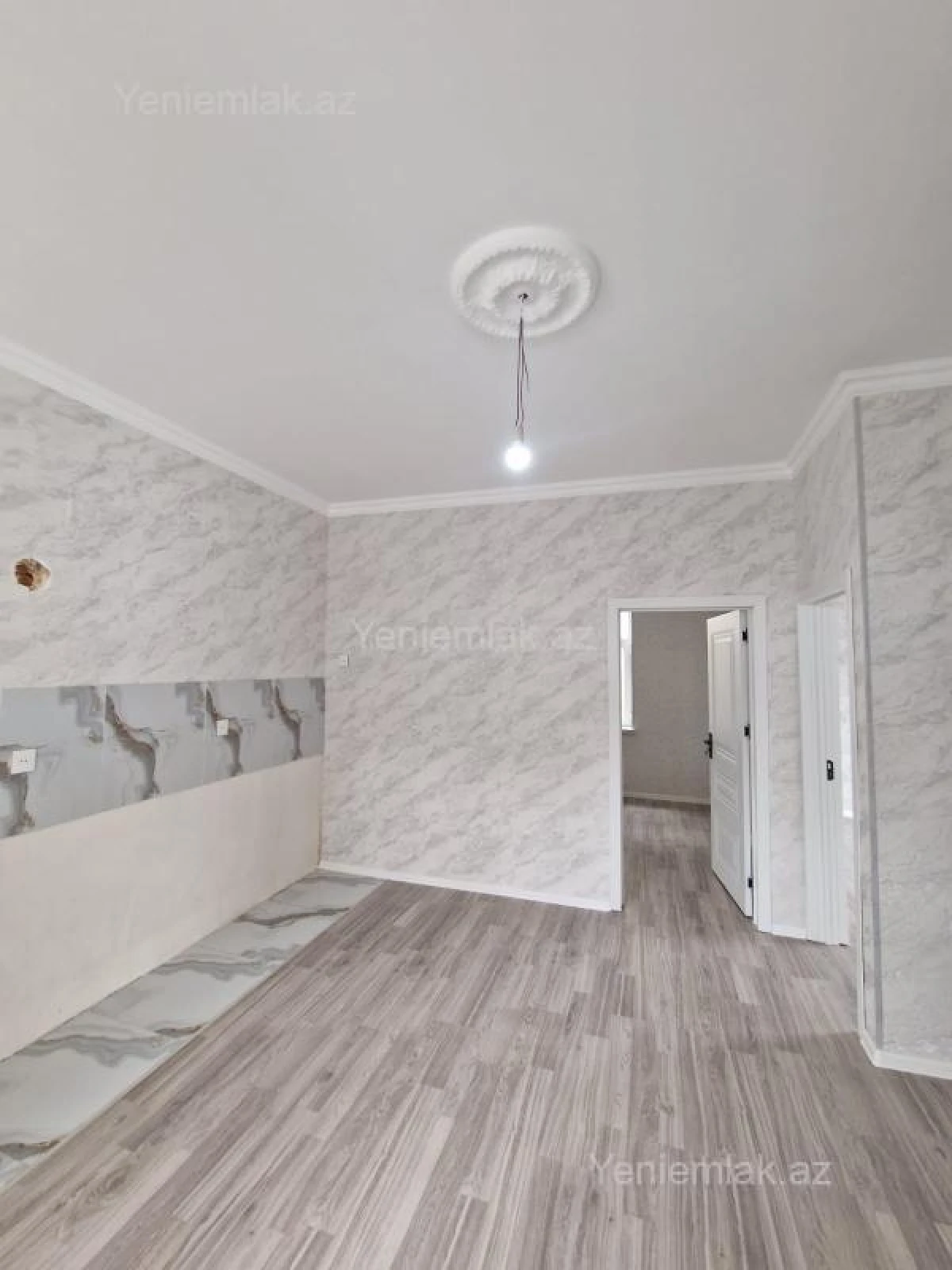 Satılır 3 otaqlı həyət evi 82 m²
