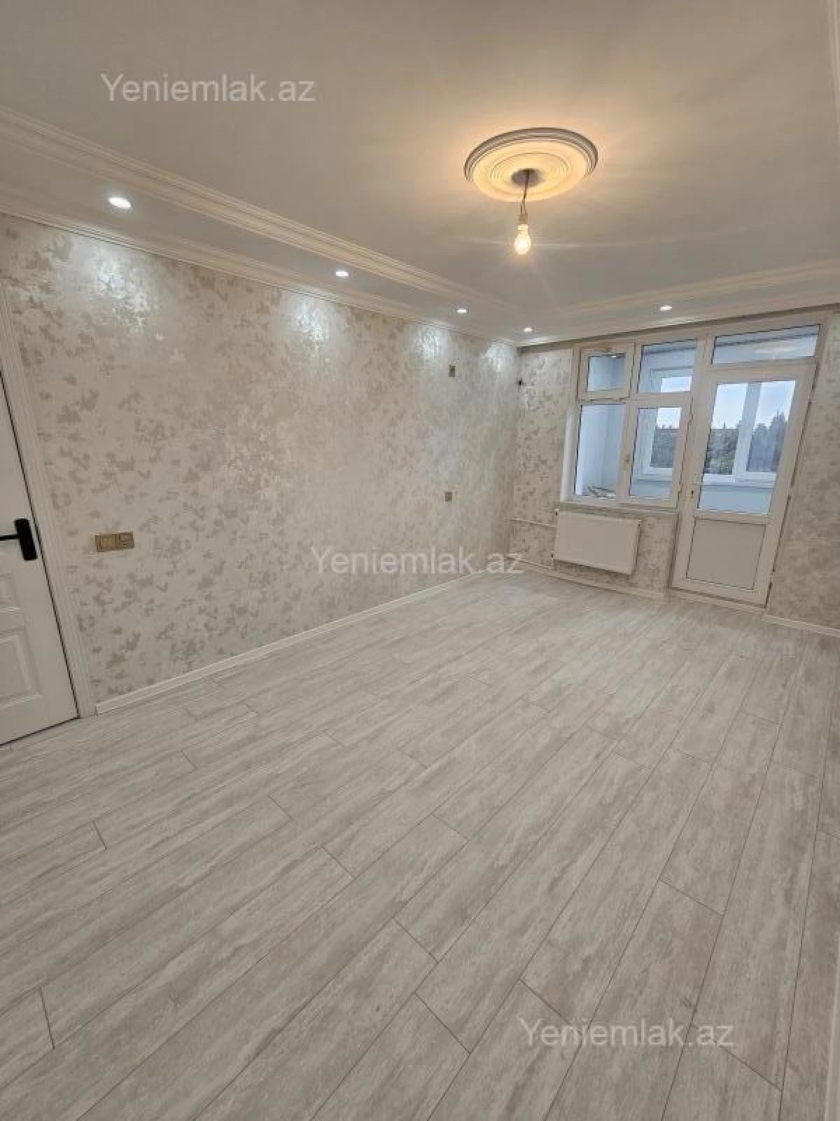 Satılır 2 otaqlı köhnə tikili 44 m²