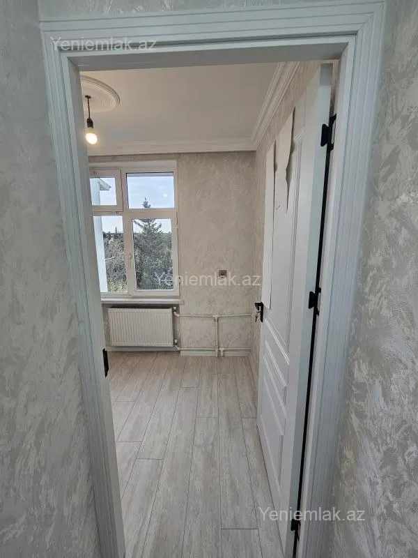Satılır 2 otaqlı köhnə tikili 44 m²