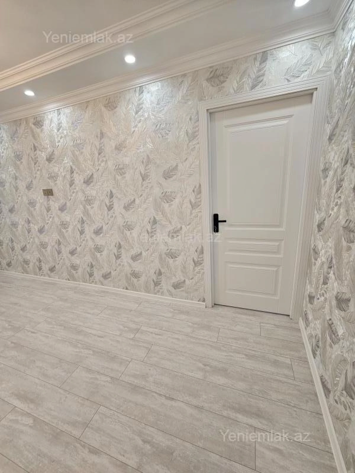 Satılır 2 otaqlı köhnə tikili 44 m²