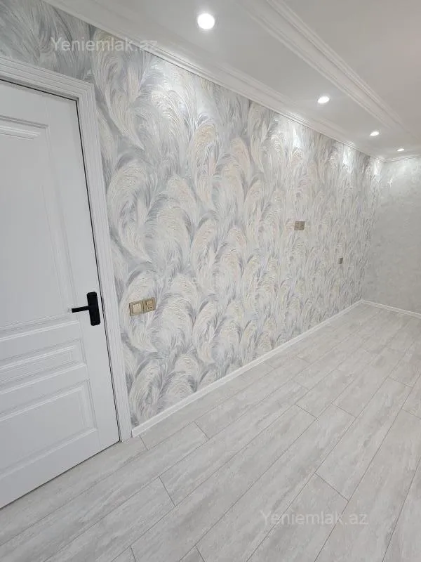 Satılır 2 otaqlı köhnə tikili 44 m²