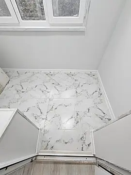Satılır 2 otaqlı köhnə tikili 44 m²