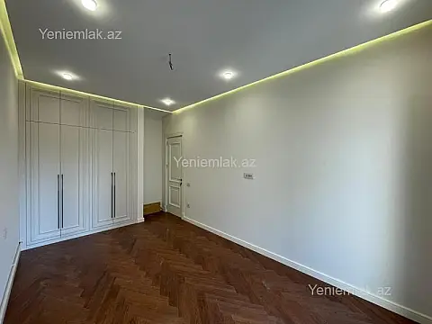 Satılır 2 otaqlı yeni tikili 68 m²