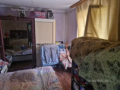 Satılır 3 otaqlı köhnə tikili 105 m²