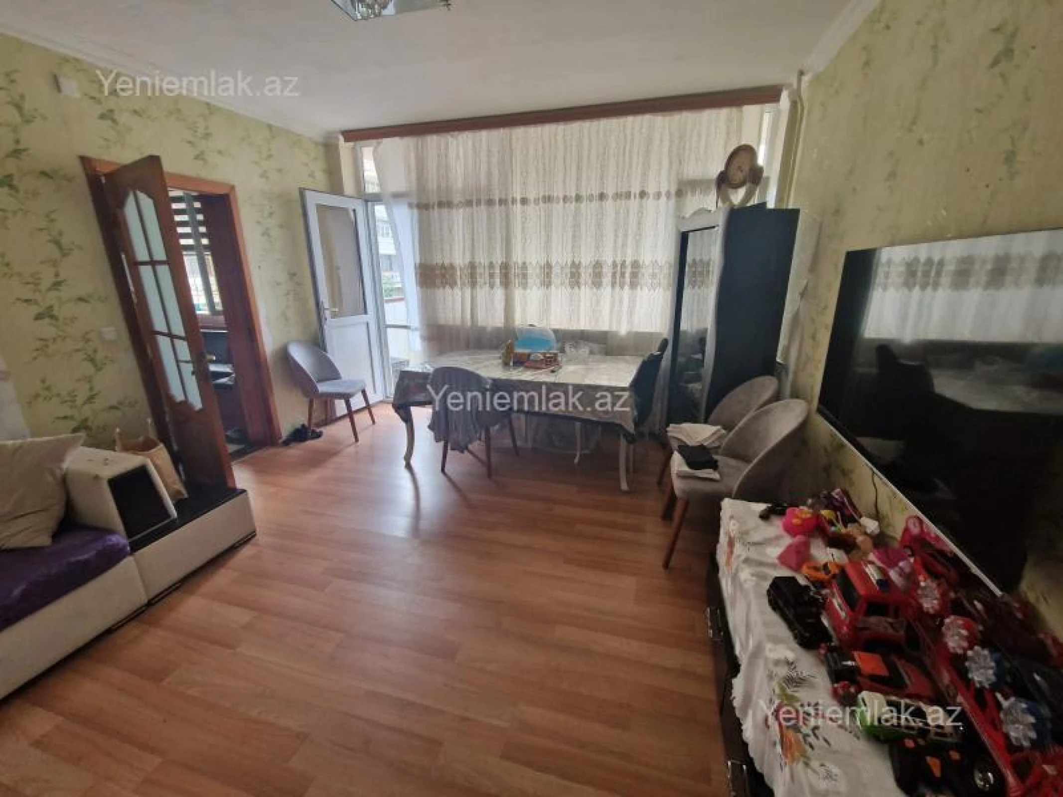 Satılır 3 otaqlı köhnə tikili 105 m²