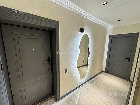 Satılır 2 otaqlı köhnə tikili 55 m²