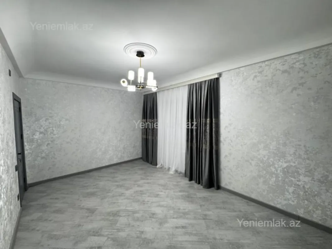 Satılır 2 otaqlı köhnə tikili 55 m²