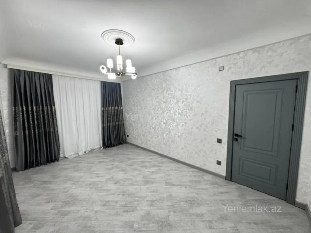 Satılır 2 otaqlı köhnə tikili 55 m²
