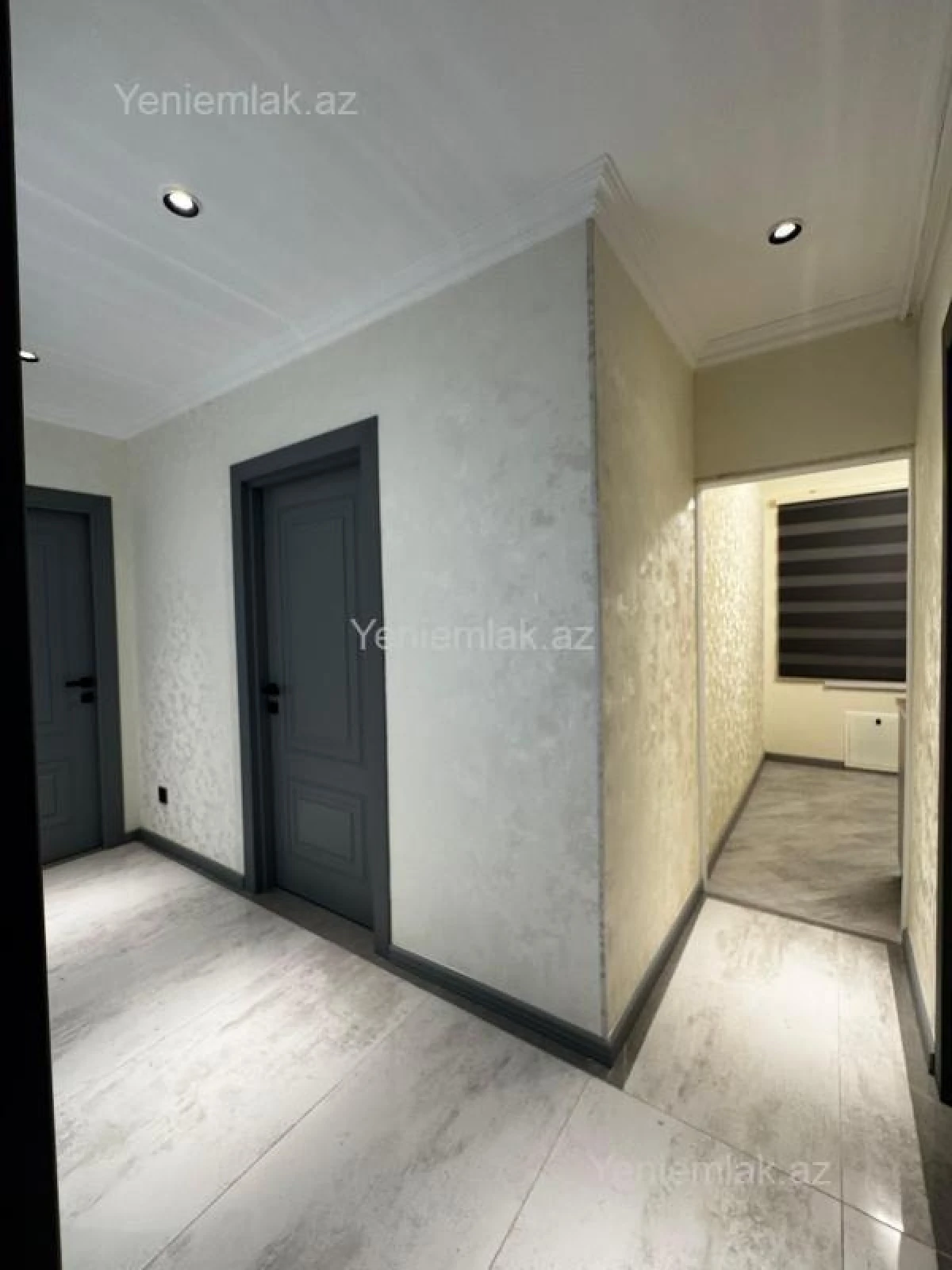 Satılır 2 otaqlı köhnə tikili 55 m²