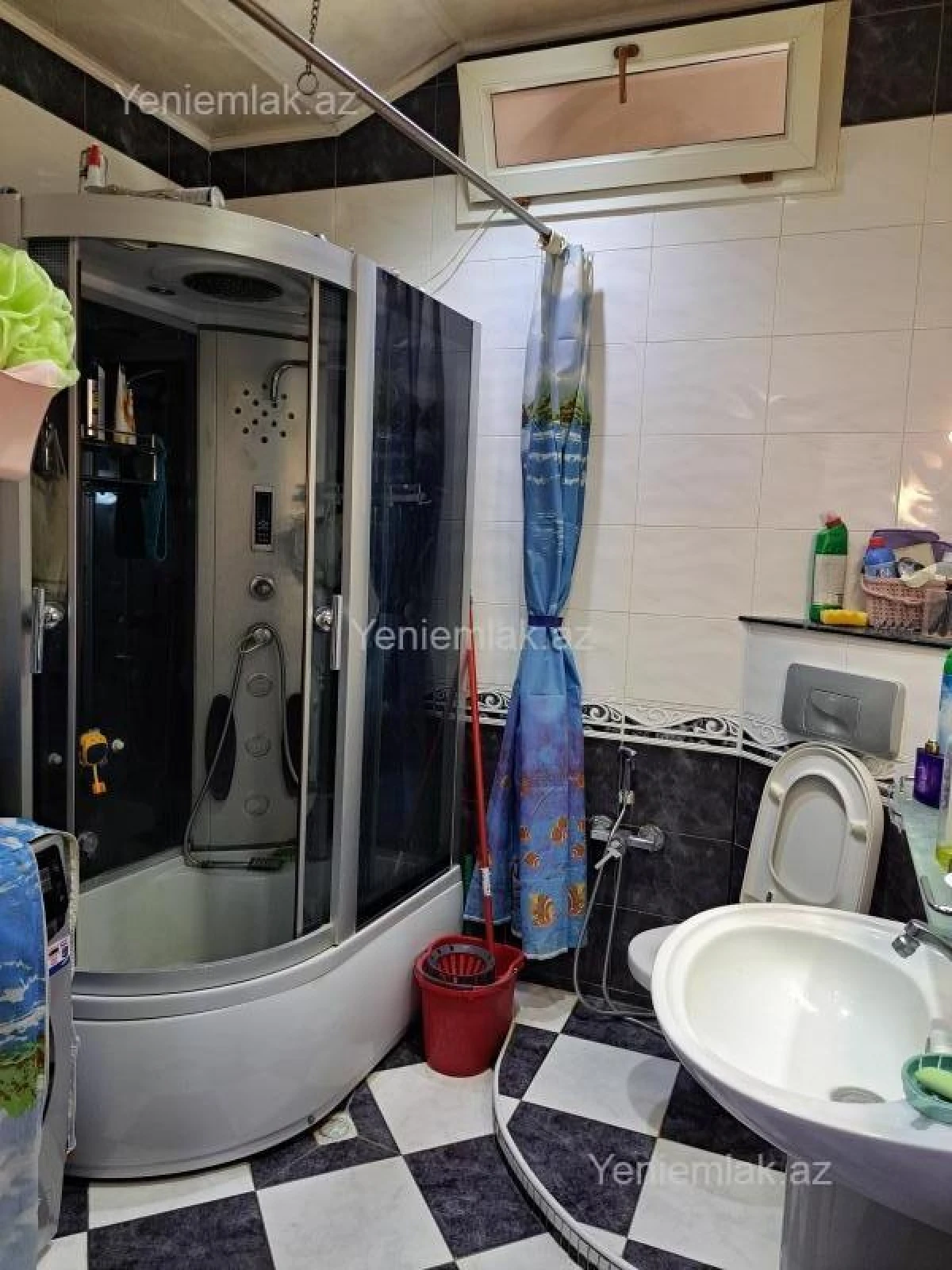 Satılır 4 otaqlı köhnə tikili 105 m²