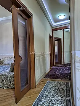 Satılır 4 otaqlı köhnə tikili 105 m²