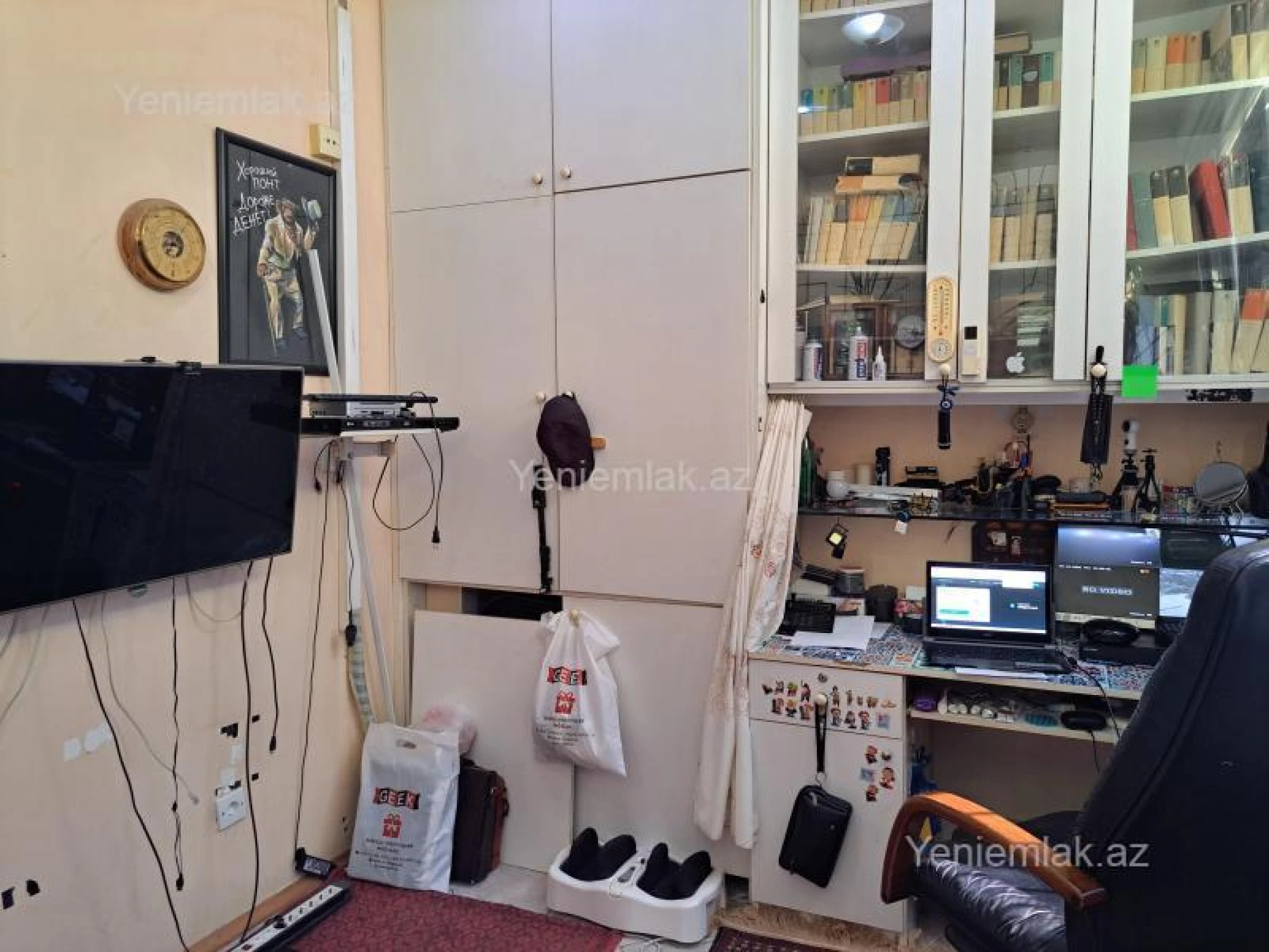 Satılır 4 otaqlı köhnə tikili 105 m²