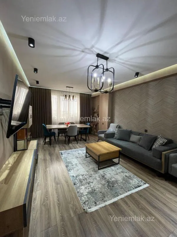 Satılır 3 otaqlı yeni tikili 131 m²