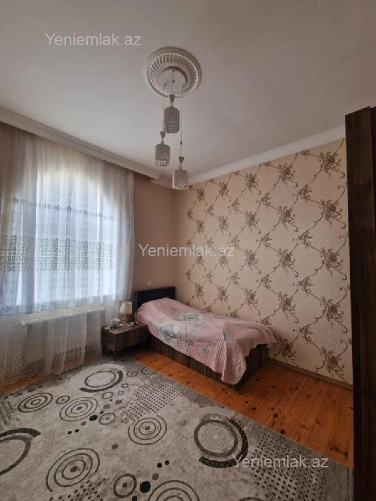 Satılır 7 otaqlı həyət evi 210 m²