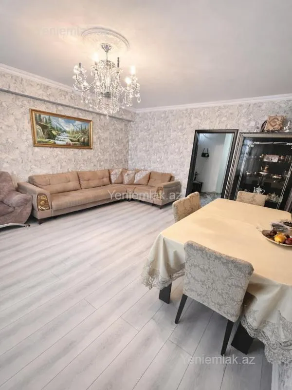Satılır 3 otaqlı yeni tikili 103 m²