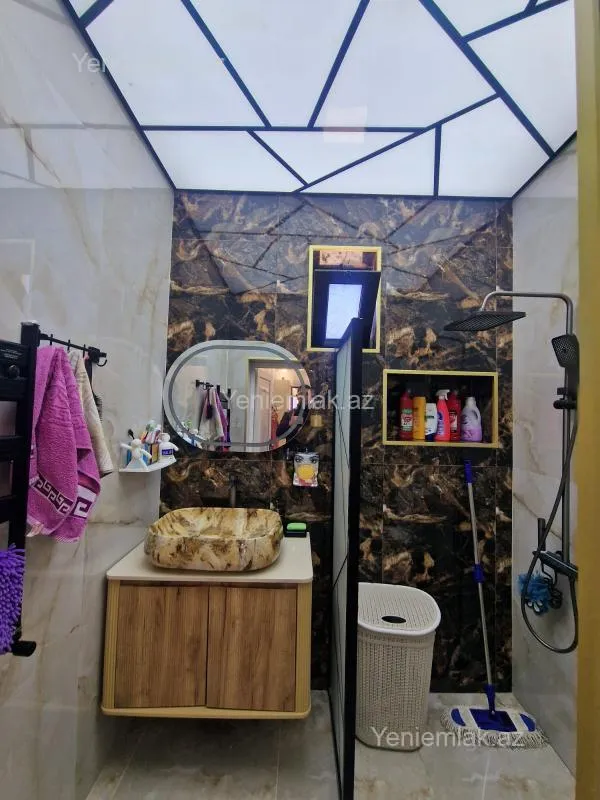 Satılır 4 otaqlı həyət evi 121 m²